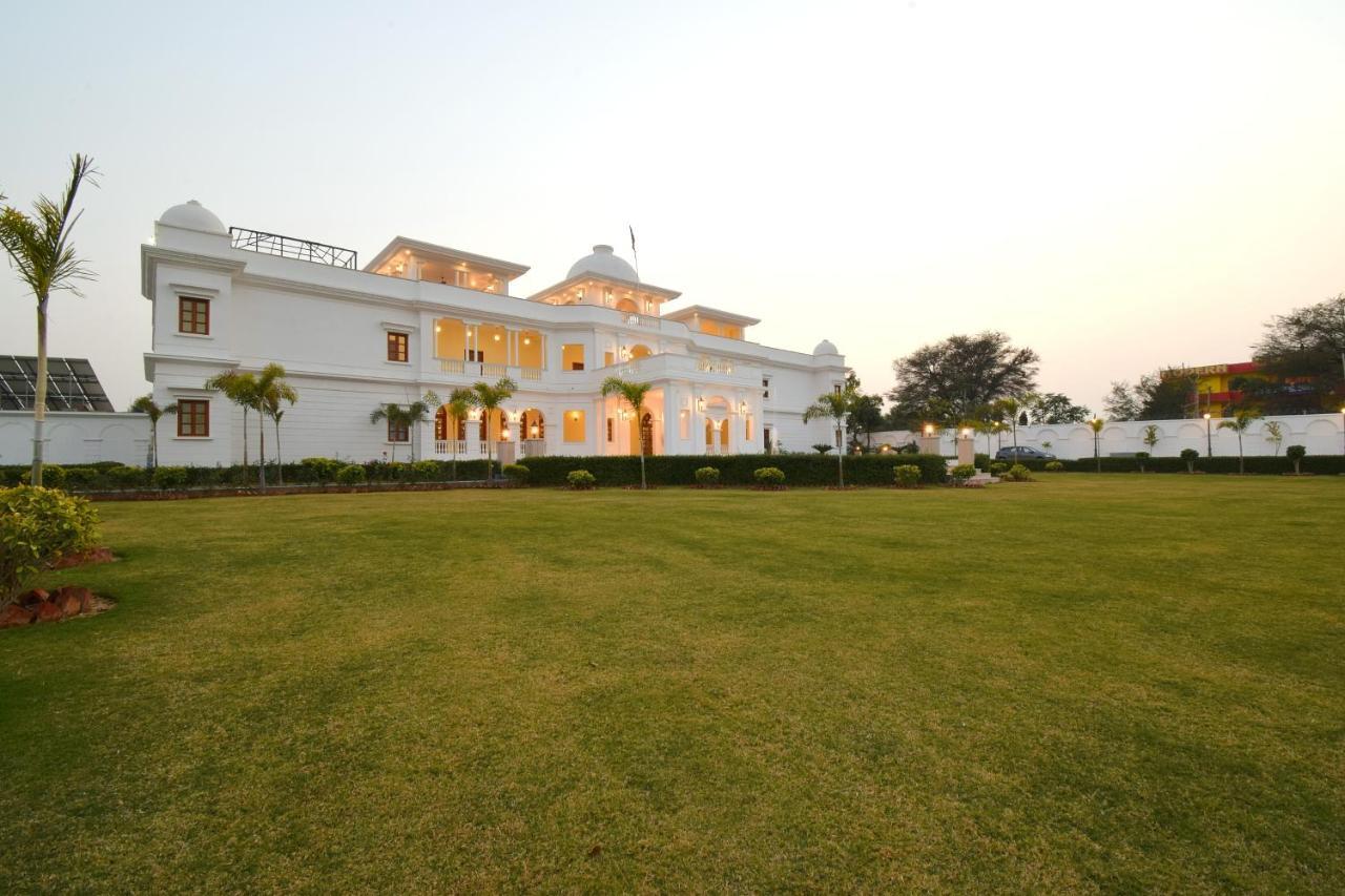 Umaid Farm Resort- A Legancy Vintage Stay In Jaipur Luaran gambar