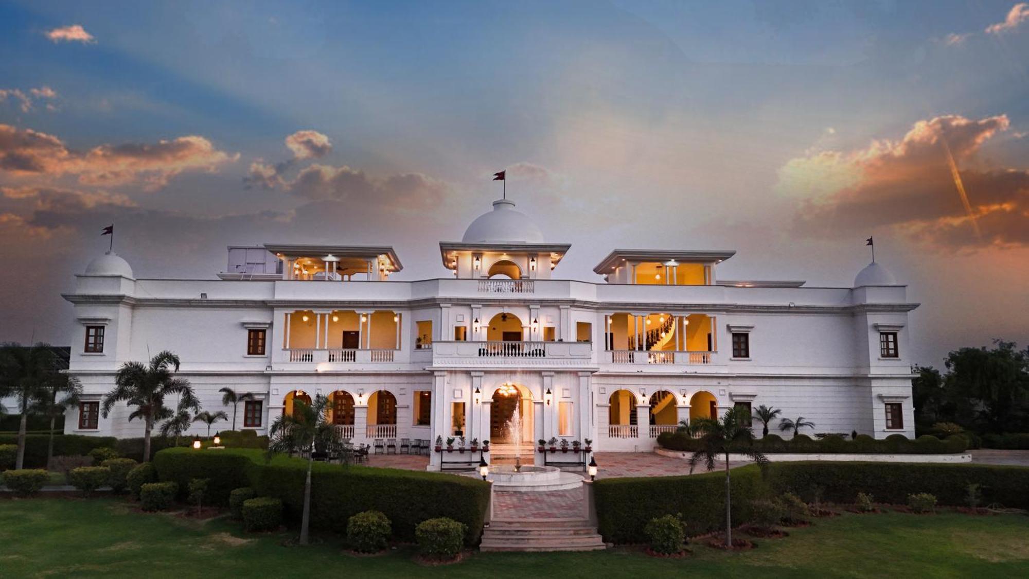 Umaid Farm Resort- A Legancy Vintage Stay In Jaipur Luaran gambar