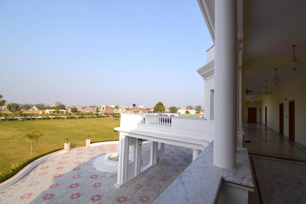 Umaid Farm Resort- A Legancy Vintage Stay In Jaipur Luaran gambar