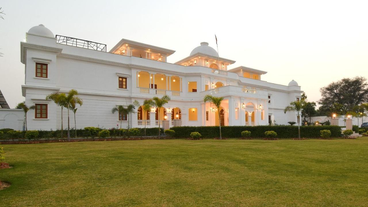 Umaid Farm Resort- A Legancy Vintage Stay In Jaipur Luaran gambar